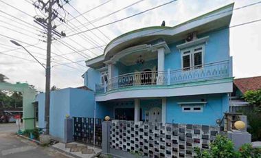 RUMAH BAGUS 2 LANTAI JALAN NASIONAL BONUS 4 TOKO CILACAP
