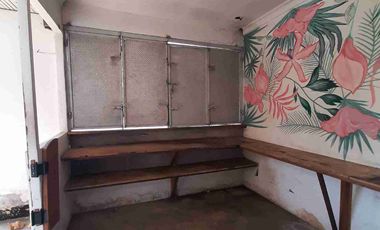 Disewakan rumah 1.5 lantai pinggi jalan Paris 2 hook Jl. Sejahtera