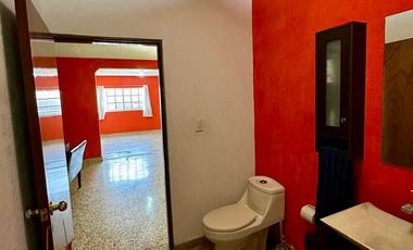 Se Vende Impecable y Moderna Casa Ubicadisima en Const de 1917 Iztapalapa
