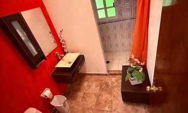 Se Vende Impecable y Moderna Casa Ubicadisima en Const de 1917 Iztapalapa