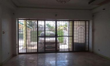 𝗙𝗢𝗥 𝗦𝗔𝗟𝗘  𝗛𝗢𝗨𝗦𝗘 & 𝗟𝗢𝗧 |12M R35k 300SQM 4Br in Central Park Subd. Bangkal