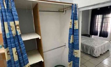 CASA EN VENTA ZONA MEDRANO, OLÍMPICA, CUCEI DE 8 HABITACIONES, TERRENO PARA NEGOCIO, DE 617 MTS2.