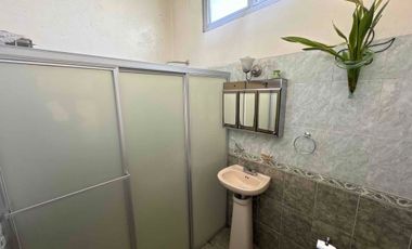 CASA EN VENTA ZONA MEDRANO, OLÍMPICA, CUCEI DE 8 HABITACIONES, TERRENO PARA NEGOCIO, DE 617 MTS2.