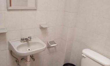CASA EN VENTA ZONA MEDRANO, OLÍMPICA, CUCEI DE 8 HABITACIONES, TERRENO PARA NEGOCIO, DE 617 MTS2.