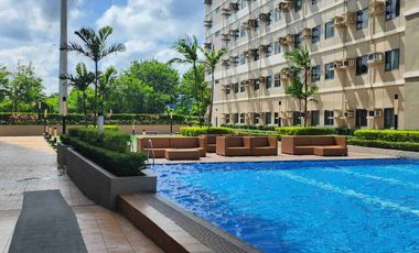 For Lease Studio unit in Dasmarinas Cavite Near De La Salle University, UMC Hospitals, Waltermart , accessible to Villar City, road like MCX & Calax