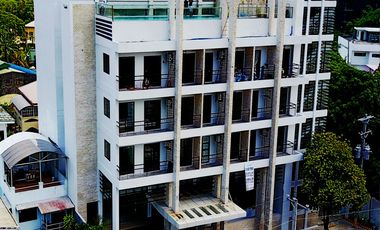 SPACIOUS UNFURNISHED 1 BEDROOM CONDO FOR RENT WITH BALCONY IN CORABES TOWER