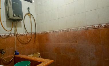 RUMAH MANUNGGAL DEKAT KAMBANG IWAK