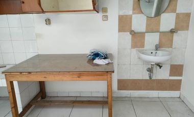 Disewakan Rumah di Taman Semanan Indah, luas 96 meter2