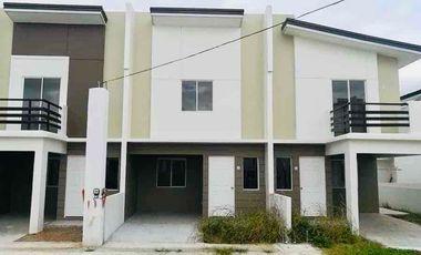 Ready for occupancy unit with huge discount for Cash Buyers