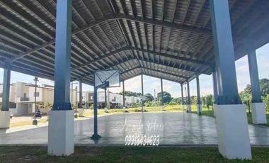 Ready for occupancy unit with huge discount for Cash Buyers