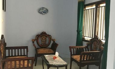 Disewakan rumah 1 lantai Full furnish 3KT / 2 KM Lokasi Strategis Di Serdang, Banten