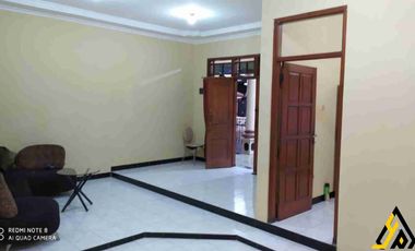 Disewakan Rumah Super Strategis Colomadu,Karanganyar Luas 200m2