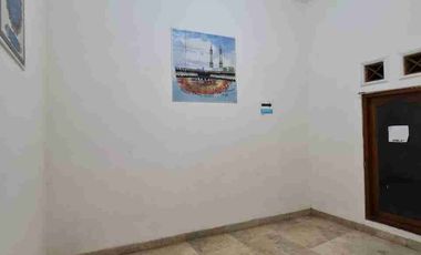 Rumah Bagus Siap Pakai Dekat Jalan Slamet Riyadi Solo.