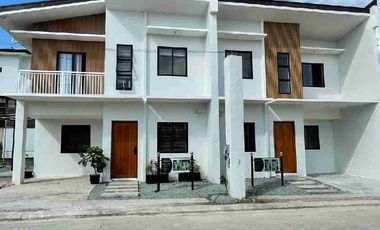 Townhomes in Dasmariñas Cavite - preselling