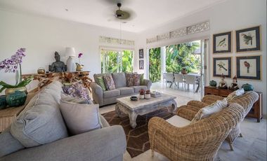 FREEHOLD | COLONIAL-STYLE VILLA WITH JUNGLE AND RICE FIELD VIEWS - UBUD TEGALLALANG