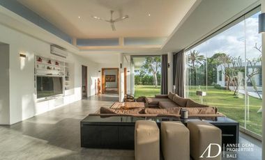 FREEHOLD LUXURY VILLA WITH A LARGE GARDEN IN BABAKAN-CANGGU