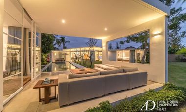 FREEHOLD LUXURY VILLA WITH A LARGE GARDEN IN BABAKAN-CANGGU