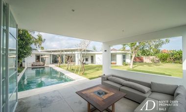 FREEHOLD LUXURY VILLA WITH A LARGE GARDEN IN BABAKAN-CANGGU
