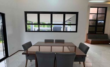 High Ceiling Bungalow House for rent