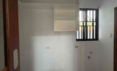 High Ceiling Bungalow House for rent