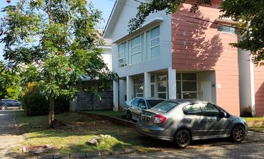 Dijual Rumah 2 Lantai di Cluster Bali Regency Bukit Baruga Makassar – 3 Kamar Tidur, Lingkungan Asri, Hanya 1,25 M