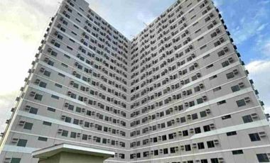 For Rent studio Unit in Dasmariñas, Cavite. Near UMC ,DSLU, EAIC, near SM and Robinson.