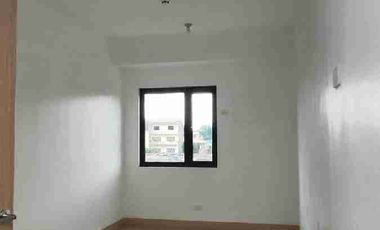 For Rent studio Unit in Dasmariñas, Cavite. Near UMC ,DSLU, EAIC, near SM and Robinson.