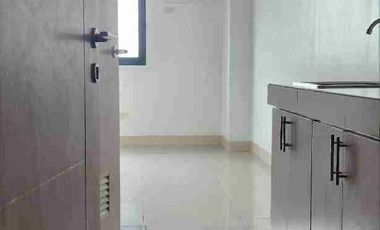 For Rent studio Unit in Dasmariñas, Cavite. Near UMC ,DSLU, EAIC, near SM and Robinson.