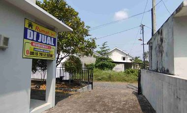 rumah dijual 3 kamar murah, rumah tanah luas dekat budi mulia sedayu