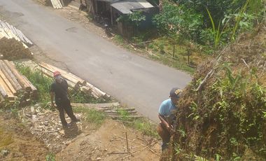 Di jual sebidang tanah kosong terletak di jalan Raya Cikotok Neglasari Lebak Banten