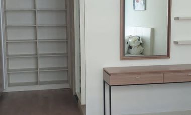 Apartemen Regatta New York Furnished rapi view laut