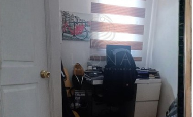 ¡Preciosa Casa en Zona Residencial Exclusiva, en un Entorno Natural!