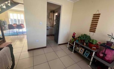 Casa Individual con garage techado sector Escuadrón Norte