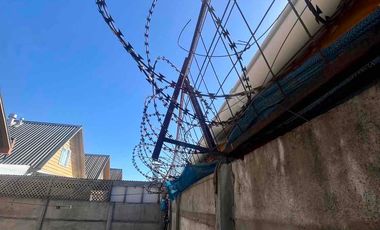 Casa Individual con garage techado sector Escuadrón Norte