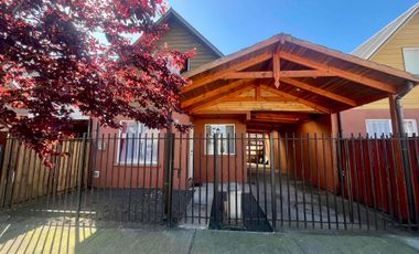 Casa Individual con garage techado sector Escuadrón Norte