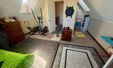 Casa Individual con garage techado sector Escuadrón Norte