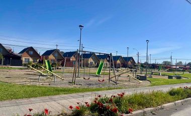 Casa Individual con garage techado sector Escuadrón Norte