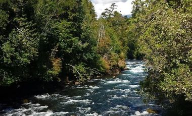 Se vende maravillosa parcela de 6.900 m² en el exclusivo loteo Bosque de Renovales, comuna de Panguipulli, Región de Los Ríos