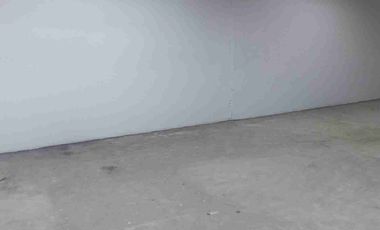 LOCAL COMERCIAL EN RENTA  DE 120 MTRS $ 900 MUY BIEN UBICADO SECTOR SUR DE QUITO. AV. MALDONADO CERCA A COMERCIAL SKY DE LA AV. MALDONADO.