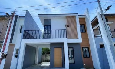 Single Detached House for RENT in Pueblo de Oro, Cordova, Cebu