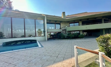 Exclusiva Casa En Santa María Manquehue