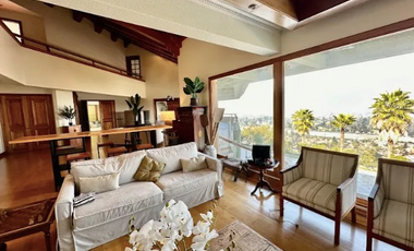 Exclusiva Casa En Santa María Manquehue