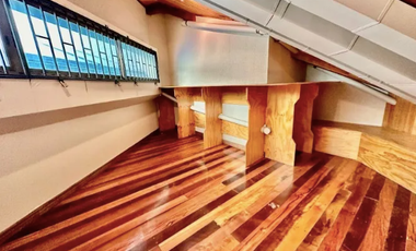 Exclusiva Casa En Santa María Manquehue