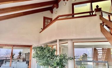 Exclusiva Casa En Santa María Manquehue