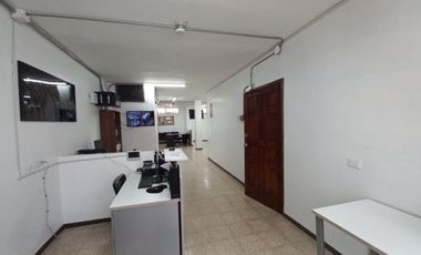 VENDO DEPARTAMENTO / OFICINA CENTRO GUAYAQUIL