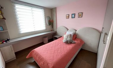 Casa de Venta de 98 mtrs / Mitad del mundo / San Antonio de Pichincha / Quito.