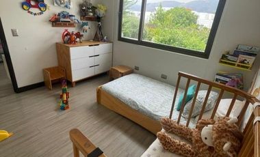 Espectacular Casa 6 Ambientes En Exclusivo Condominio, Piedra Roja