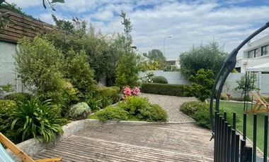 Espectacular Casa 6 Ambientes En Exclusivo Condominio, Piedra Roja