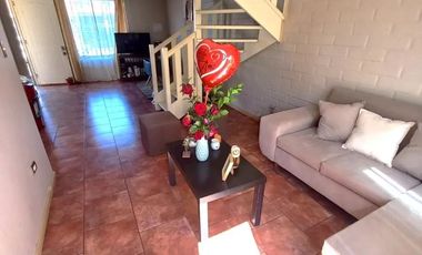 VENDO CASA 3 DORMITORIOS MAS SALA DE ESTAR EN BARRIO MUY TRANQUILO DE SAN CLEMENTE