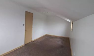 VENDO CASA 3 DORMITORIOS MAS SALA DE ESTAR EN BARRIO MUY TRANQUILO DE SAN CLEMENTE